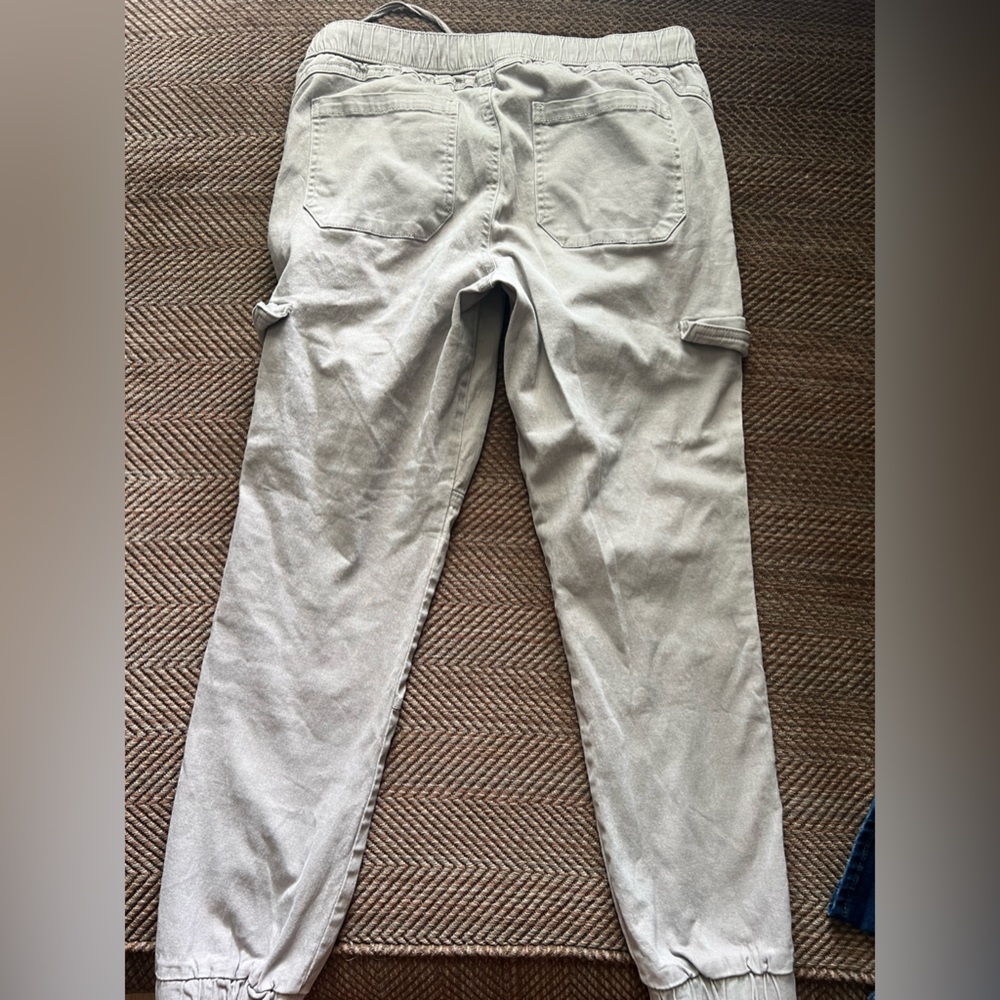 Cargo pants